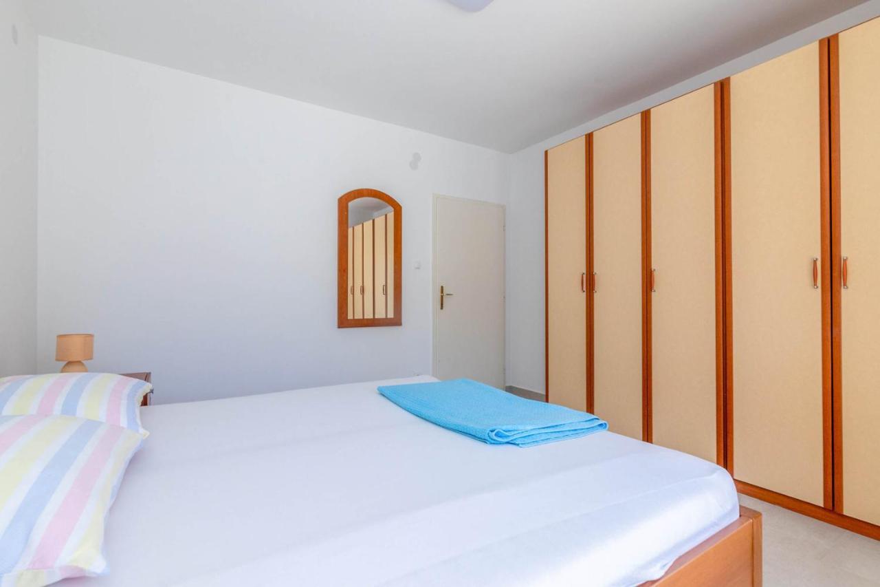 סבטי פיליפ אי ג'קוב Apartment Lea מראה חיצוני תמונה